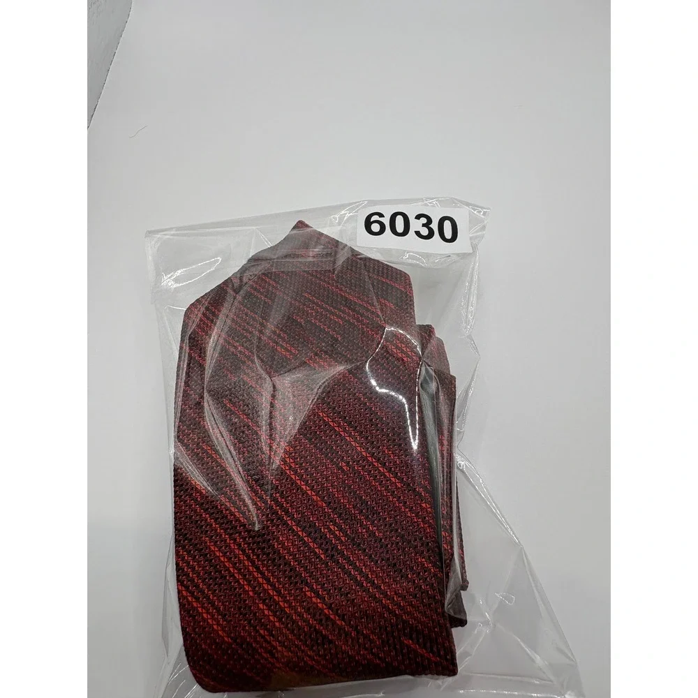 Murano Mens Silk Necktie Red Black Textured Space Dye Pattern ST5TM110 NWT